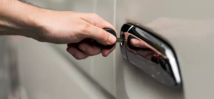 Why Choose Our Auto Locksmith Team in La Ca, CA?